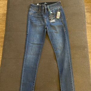 Women’s skinny fit lularoe jeans